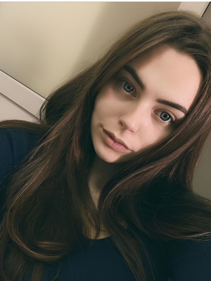 Анюта привлекальеная девушка из Алушты цена от 5000 руб