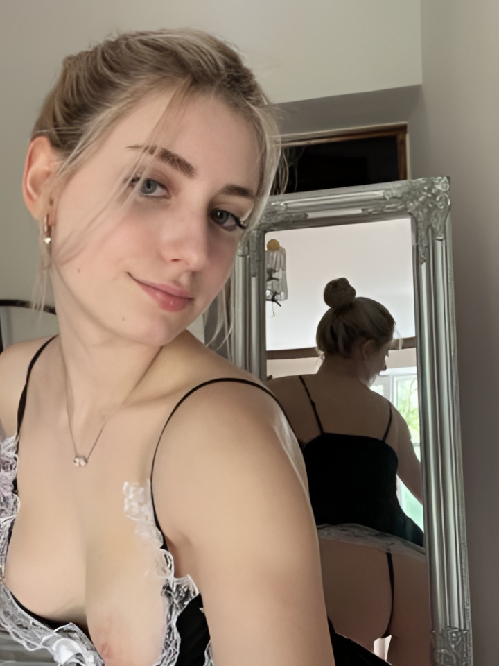 Марина привлекальеная девушка из Алушты цена от 2500 руб