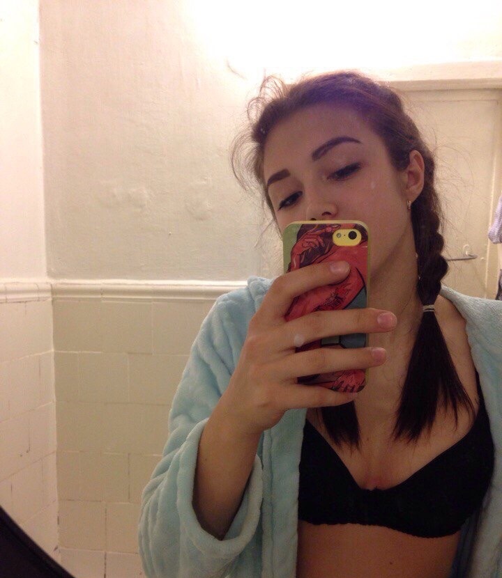 Надежда привлекальеная девушка из Алушты цена от 3000 руб