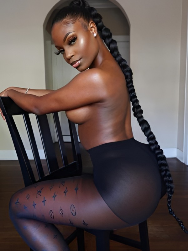 Сабина привлекательная девушка из Алушты цена от 3000 руб