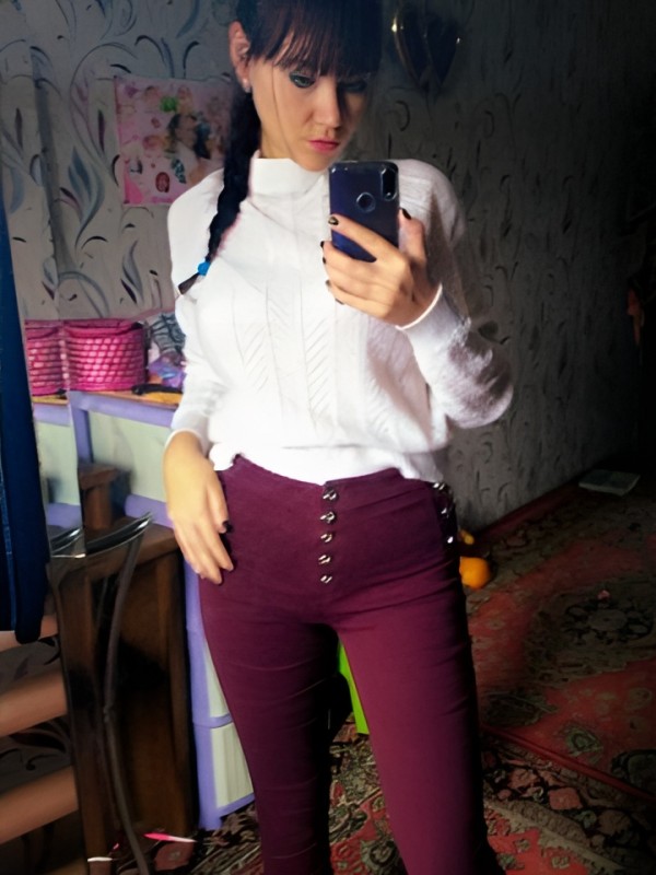 Стефания привлекательная девушка из Алушты цена от 2000 руб