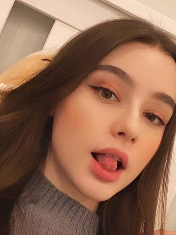 Услада привлекательная девушка из Алушты цена от 3000 руб